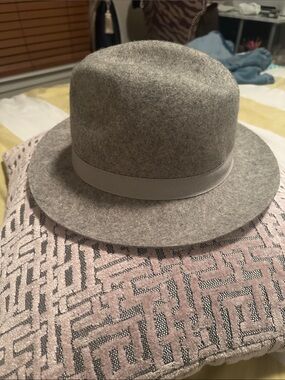 J. Crew gray women’s hat